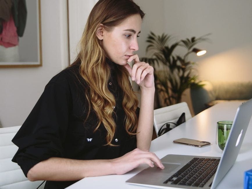 De quoi parler dans mon post LinkedIn de recherche ? De quoi parler dans mon post LinkedIn de recherche ?