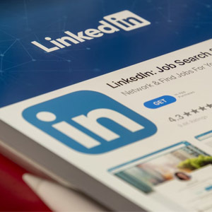 5 exemples de post LinkedIn pour sa recherche d'emploi qui marchent 🤩