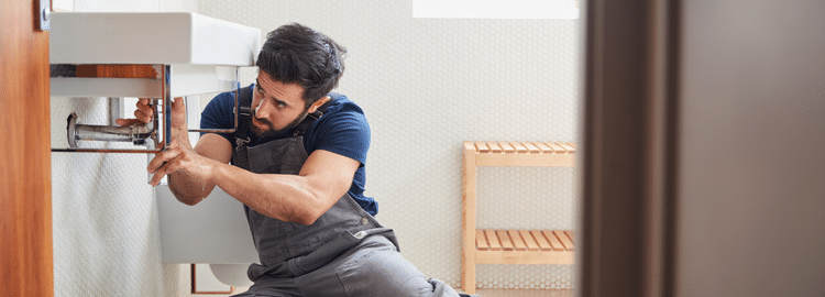 10 bonnes excuses pour quitter le travail plus tôt - Urgences-de-plomberie