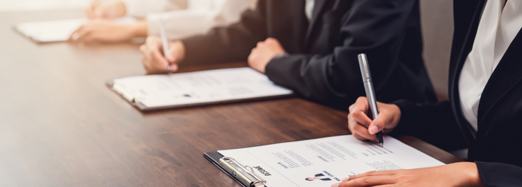 7 conseils pour améliorer son CV dans le digital avec l'intelligence artificielle