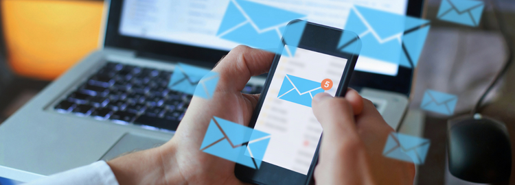10 exemples de mail de relance qui vous mettent en valeur