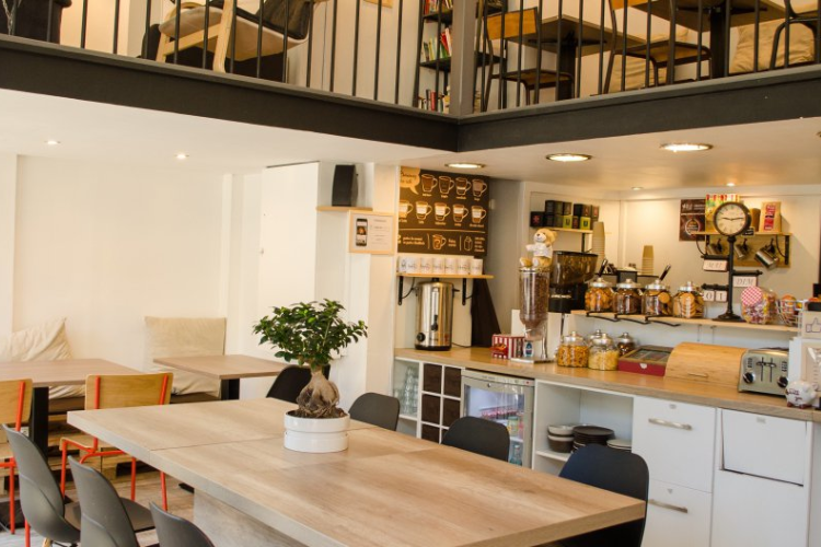 Top 8 des cafés sympas pour travailler à Paris