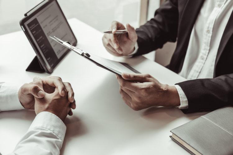 10 exemples de questions choc à poser en entretien d’embauche