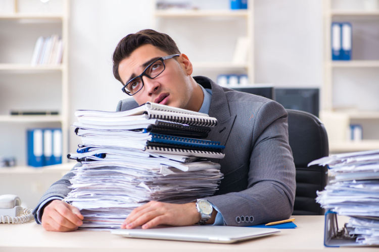 9.Stress au travail et surcharge de travail